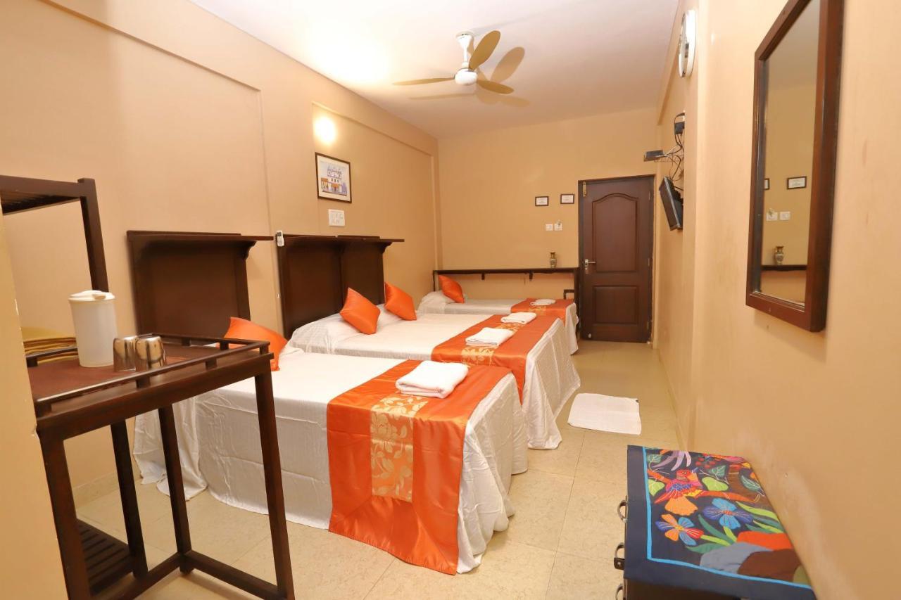 Dimar Beach Hotel Калангут Экстерьер фото
