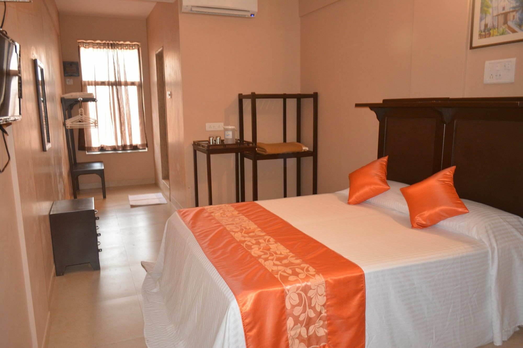 Dimar Beach Hotel Калангут Экстерьер фото
